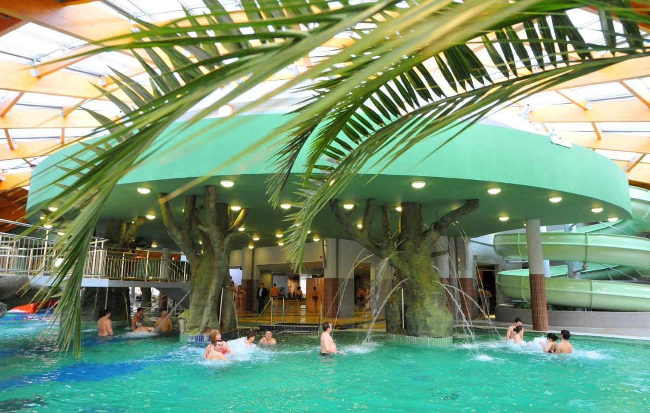 Hungarospa Thermal Hotel Hajdúszoboszló Rom bilde